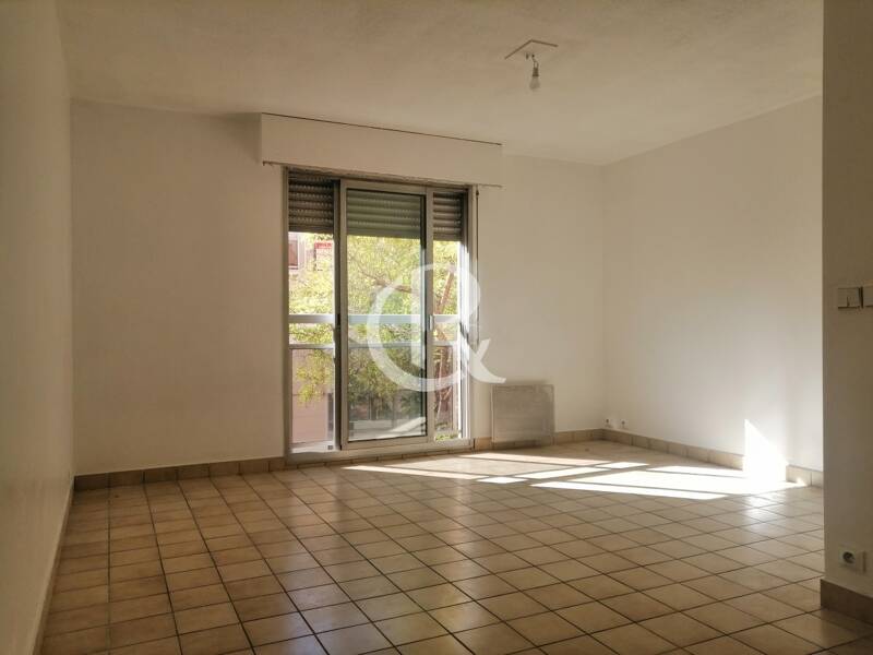 Maison à louer, 25m², HYERES