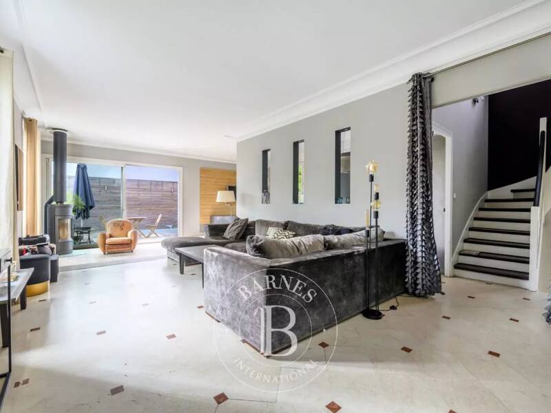 Maison à vendre, 220m², SAINT MAUR DES FOSSES