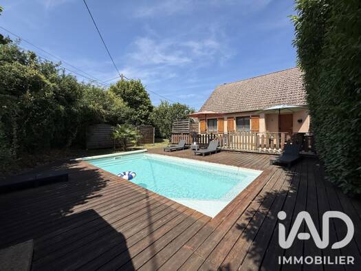 Maison à vendre 239 000 € 4 pièces 3 chambres 95 m² 1 360 m² de terrain Bissey-sous-Cruchaud 71390