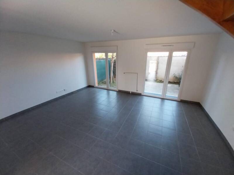 Maison à louer, 82m², FROUZINS