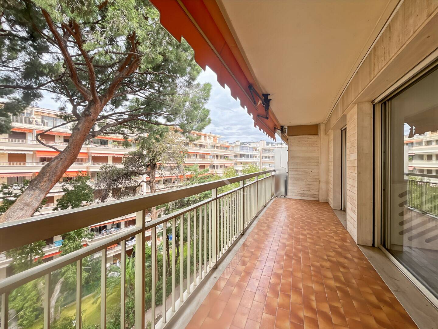 Maison à louer, 54m², CANNES