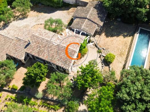 Maison à vendre 649 000 € 5 pièces 4 chambres 160 m² 2 332 m² de terrain Saint-Siffret 30700