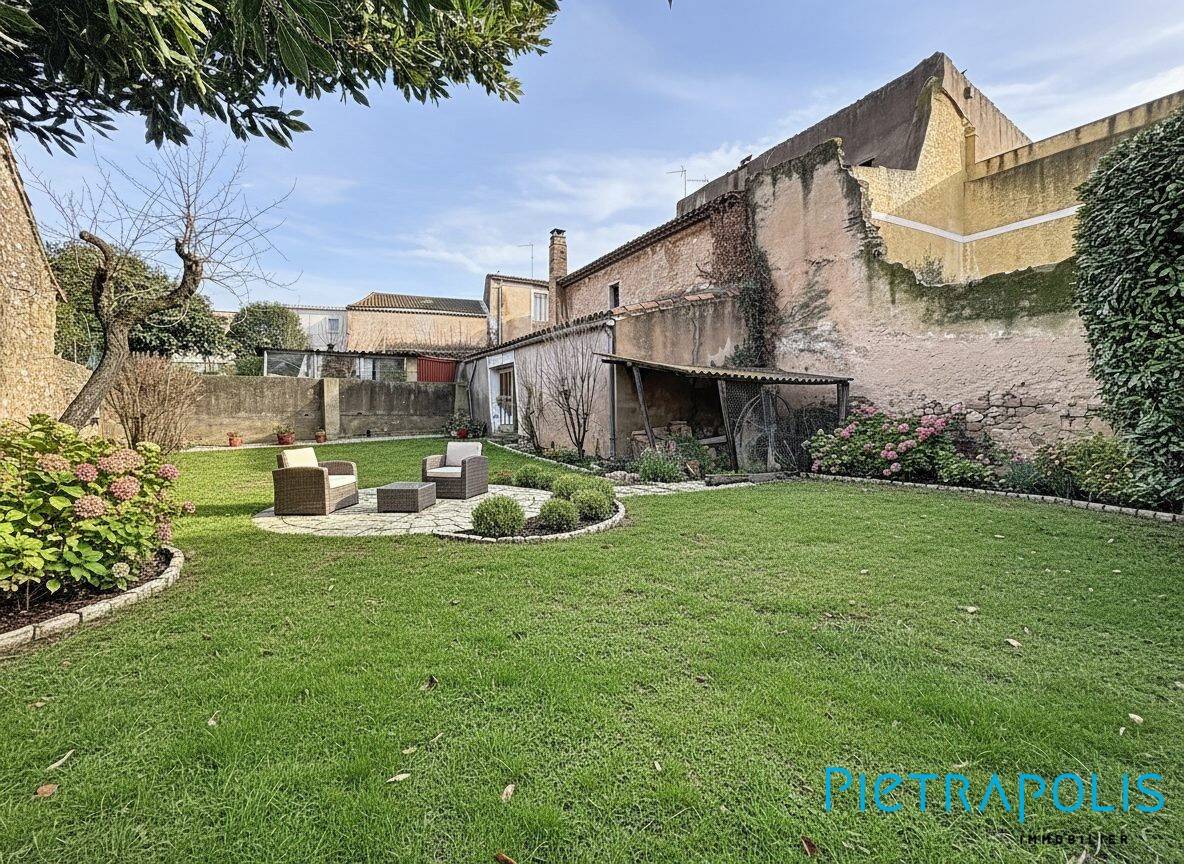 Maison à vendre, 312m², VILLEVEYRAC