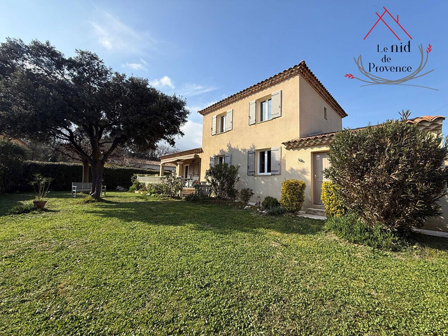 Maison à vendre, 155m², CHATEAUNEUF DE GADAGNE