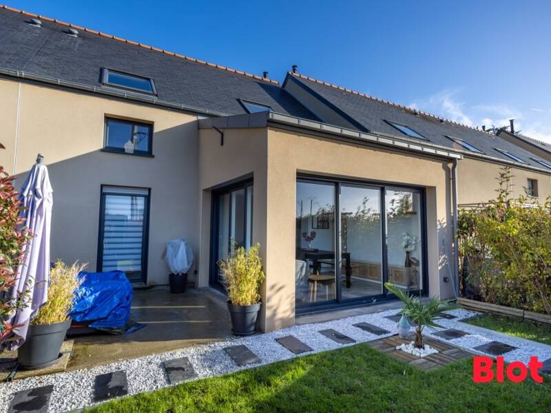Maison à vendre, 104m², SAINT JOUAN DES GUERETS