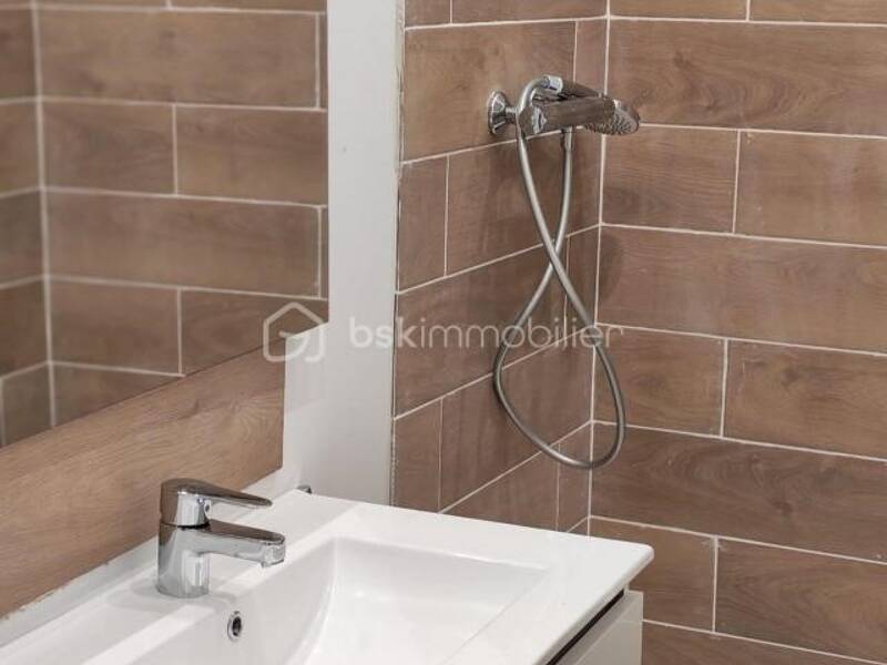 Maison à vendre, 18m², NIMES