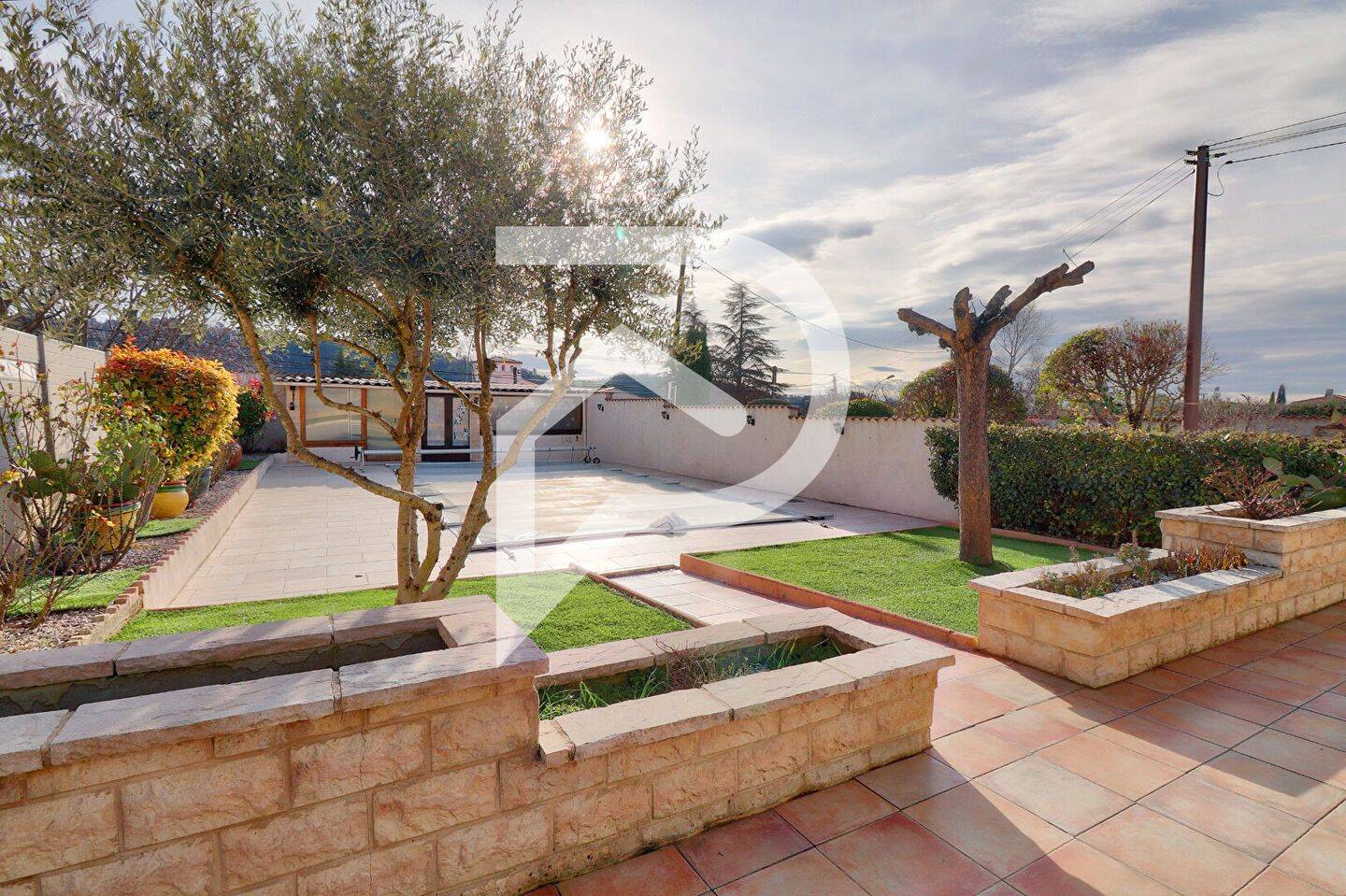 Maison à vendre, 103m², VINON SUR VERDON