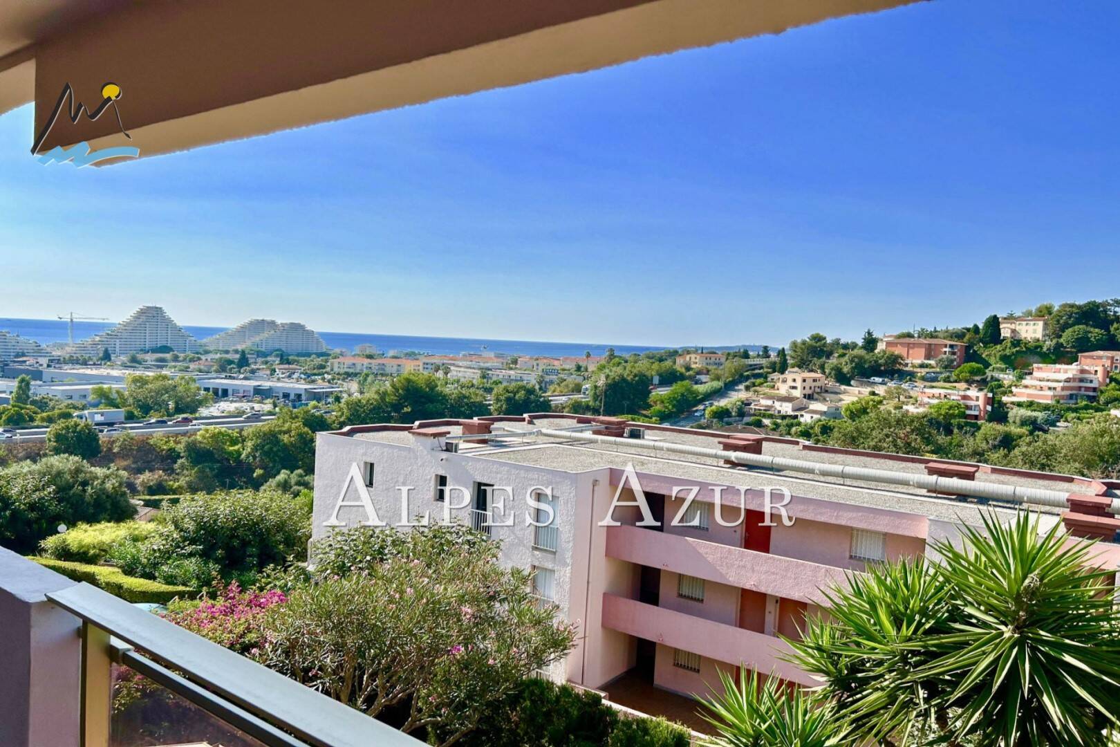 Maison à louer, 17m², VILLENEUVE LOUBET