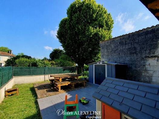 Maison à vendre 129 898 € 5 pièces 3 chambres 85 m² 182 m² de terrain Verteillac 24320