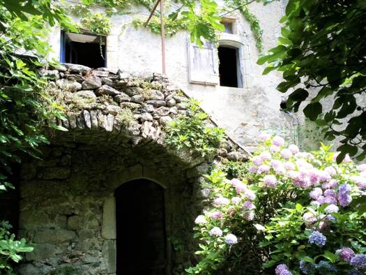 Maison à vendre 155 000 € 5 pièces 3 chambres 140 m² 710 m² de terrain Cros 30170