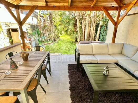 Péniche à vendre 458 000 € 5 pièces 3 chambres 136 m² 301 m² de terrain Romagne Conflans-Sainte-Honorine 78700