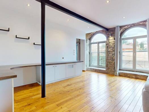 Appartement à louer 790 € 2 pièces 1 chambre 44 m² Vosne-Etete Noire Neuville-sur-Saône 69250