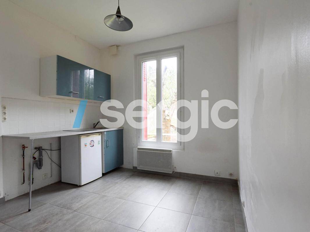 Maison à vendre, 13m², CORBEIL ESSONNES