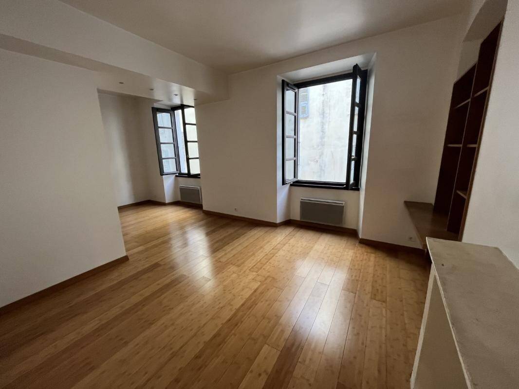 Maison à louer, 45m², AJACCIO