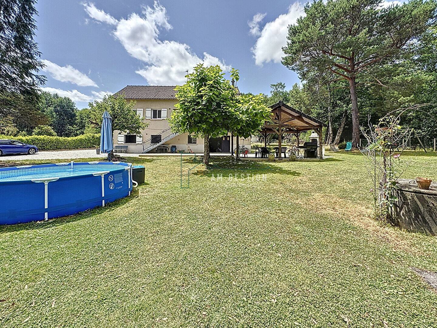 Maison à vendre, 107m², SAINT PRIEST TAURION