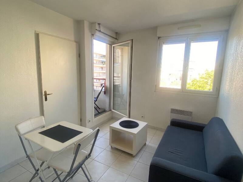 Maison à louer, 25m², MARSEILLE 5E