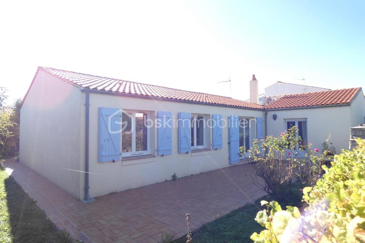 Maison à vendre, 140m², L'HOUMEAU