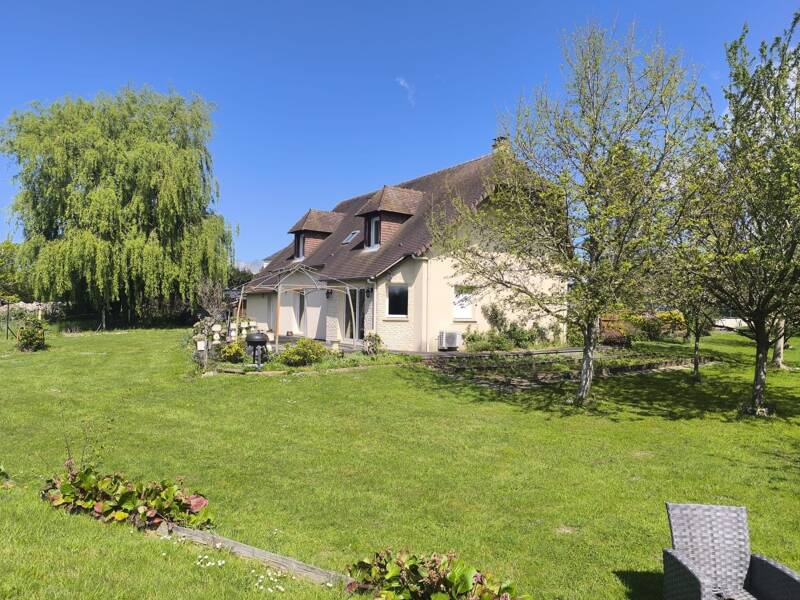 Maison à vendre, 155m², BONNEVILLE SUR TOUQUES