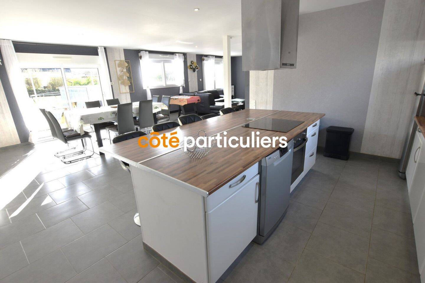 Maison à vendre, 107m², KERLOUAN