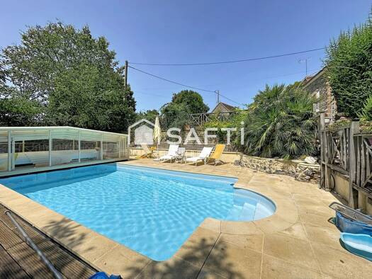 Maison à vendre 364 000 € 8 pièces 5 chambres 201 m² 3 278 m² de terrain Juigné-sur-Sarthe 72300