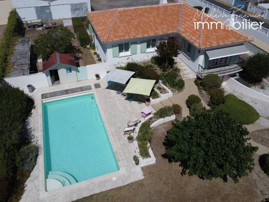 Maison à vendre 396 400 € 6 pièces 4 chambres 165 m² 1 350 m² de terrain Notre-Dame-de-Monts 85690