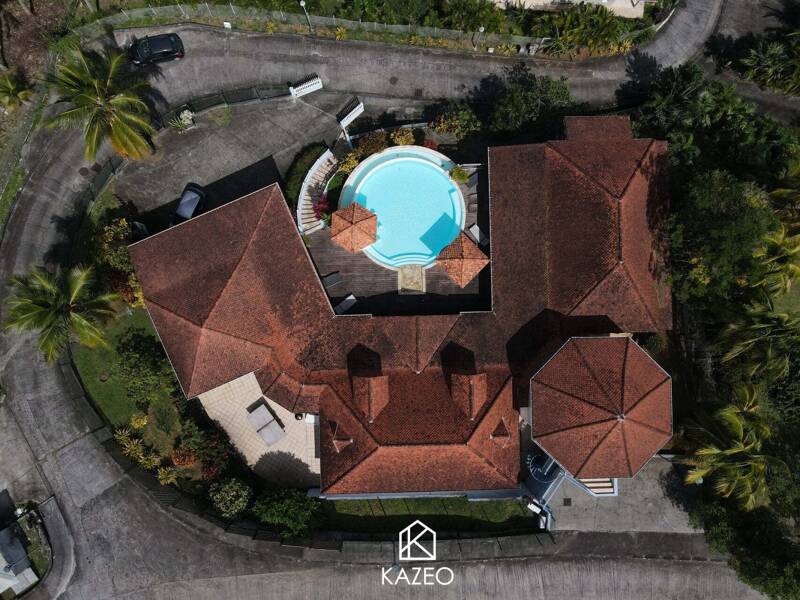 Maison à vendre, 300m², LES TROIS ILETS