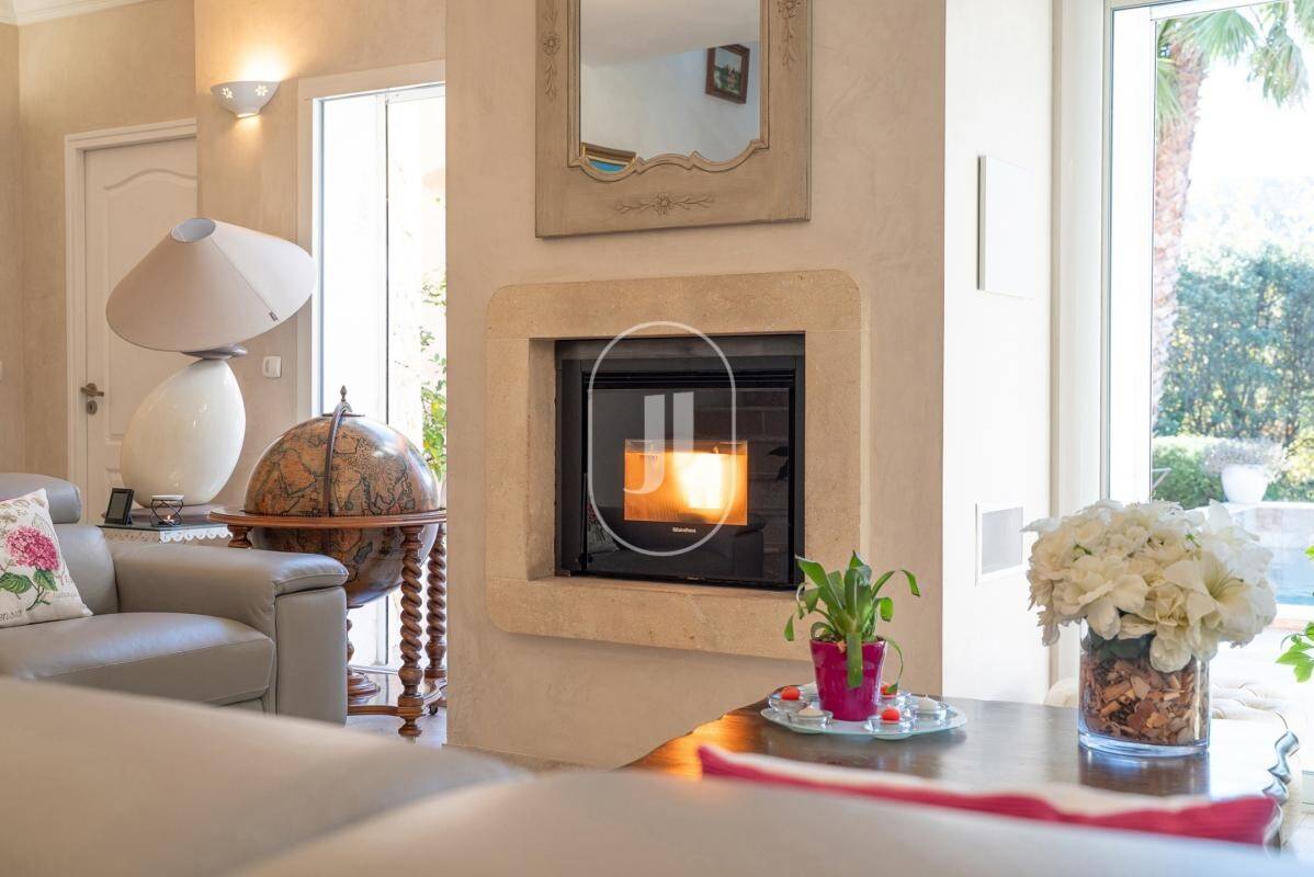 Maison à vendre, 235m², LE THORONET