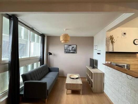 Colocation à louer 540 € 1 pièce 1 chambre 10 m² 14ème étage Barriere du Medoc Le Bouscat 33110