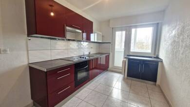 Appartement à vendre 152 000 € 3 pièces 2 chambres 79 m² Dernier étage, Étage 3/3 Illzach 68110