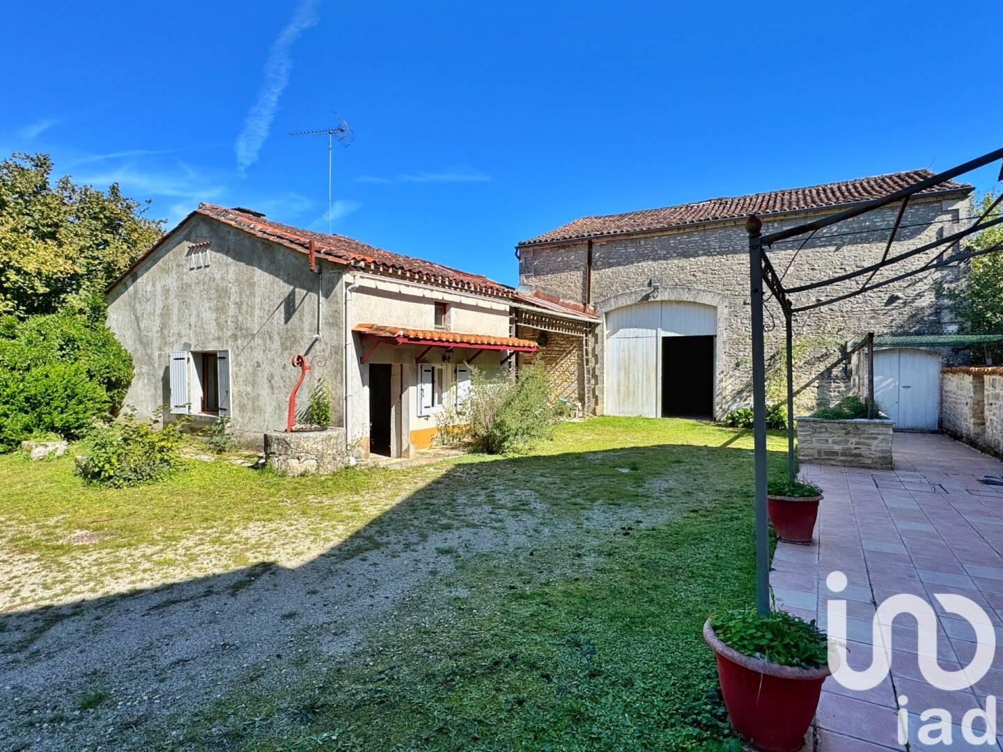 Maison à vendre, 150m², SAINT CIERS SUR BONNIEURE
