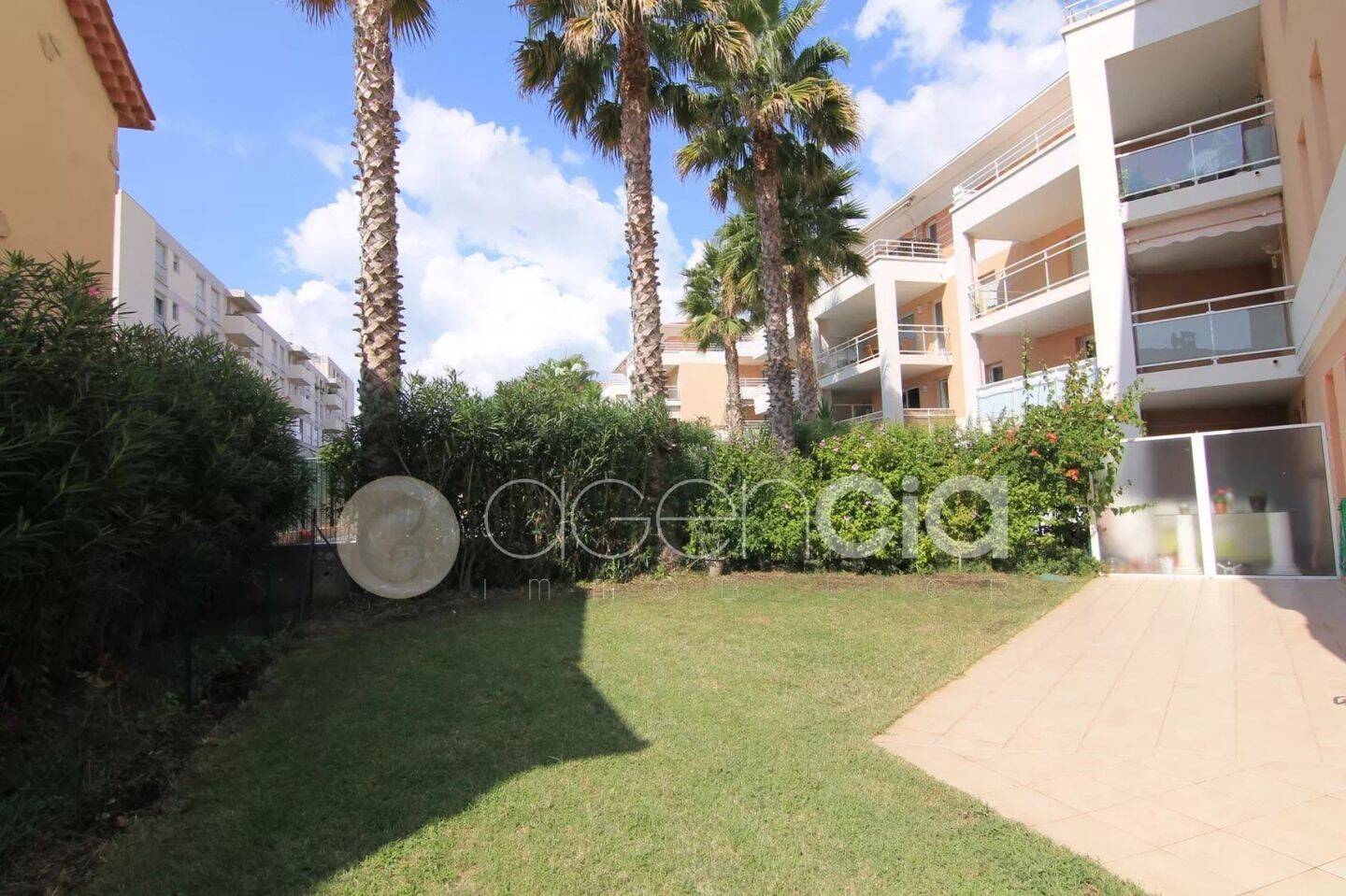 Maison à louer, 41m², ANTIBES