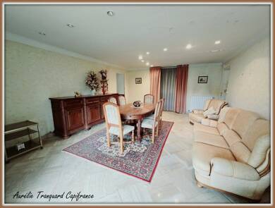 Ferme à vendre 171 200 € 8 pièces 4 chambres 149 m² 1 674 m² de terrain Loulay 17330