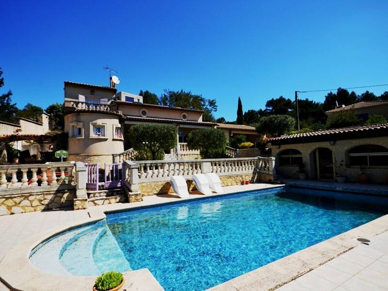 Maison à louer, 142m², VILLENEUVE LES AVIGNON