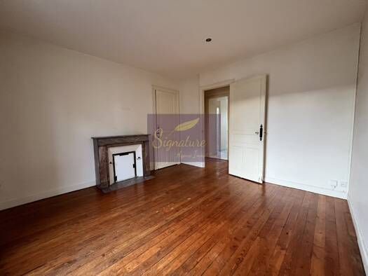 Appartement à vendre 117 000 € 3 pièces 2 chambres 63,7 m² Étage 2/2 Le Mans 72000