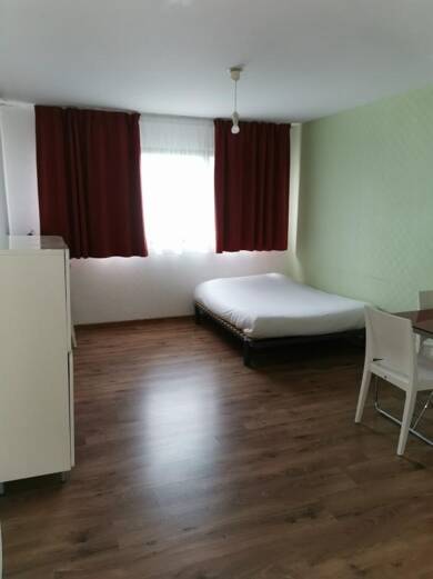 Appartement à louer 765 € 2 pièces 37 m² Bottière - Chénaie Nantes 44300