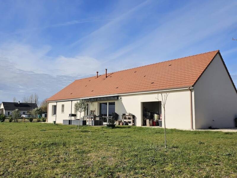 Maison à vendre, 114m², SAINTE THORETTE