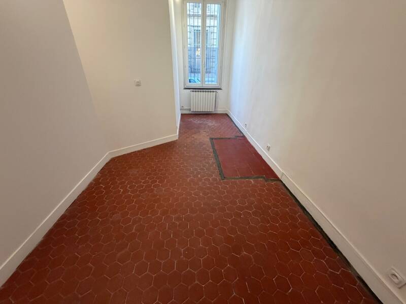 Maison à louer, 84m², MARSEILLE 6E