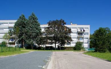 Appartement à louer 701 € 4 pièces 3 chambres 82 m² 4ème étage Clos du Roy Vierzon 18100