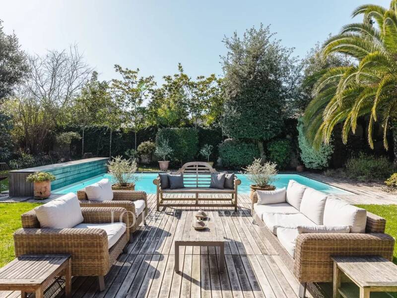 Maison à vendre, 332m², LE BOUSCAT