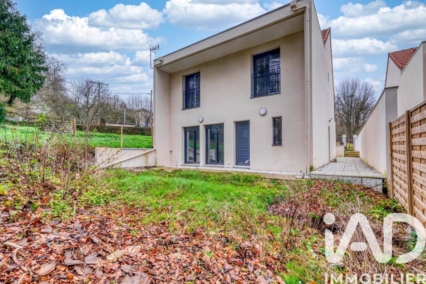 Maison à vendre, 138m², VILLENEUVE SUR BELLOT