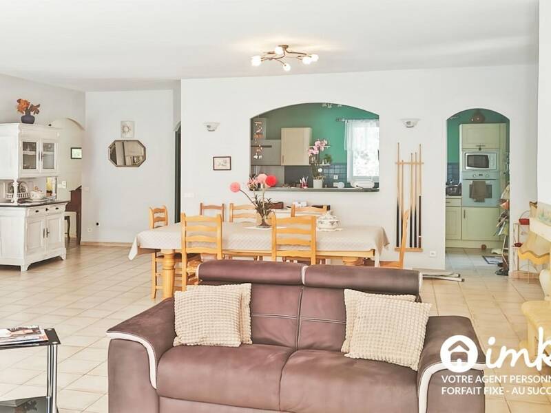 Maison à vendre, 408m², SAINT RESTITUT