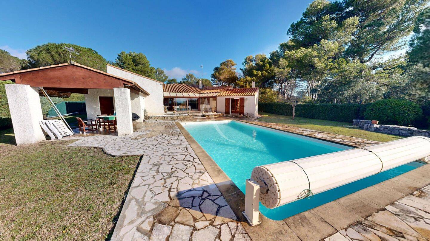 Maison à vendre, 158m², VILLEMOUSTAUSSOU