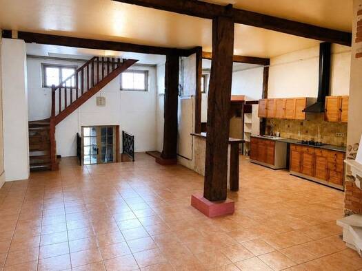 Maison à vendre 159 000 € 5 pièces 3 chambres 237 m² 792 m² de terrain Buzançais 36500