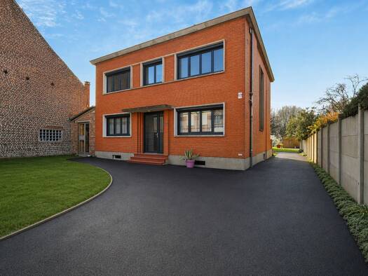 Maison à vendre 348 000 € 8 pièces 5 chambres 170 m² 1 581 m² de terrain Epinoy-Vieux Chateau Carvin 62220