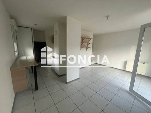 Appartement à louer 705 € 2 pièces 1 chambre 47,75 m² 2ème étage Domarin 38300
