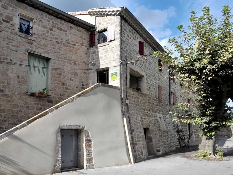 Maison à louer, 98m², SANILHAC