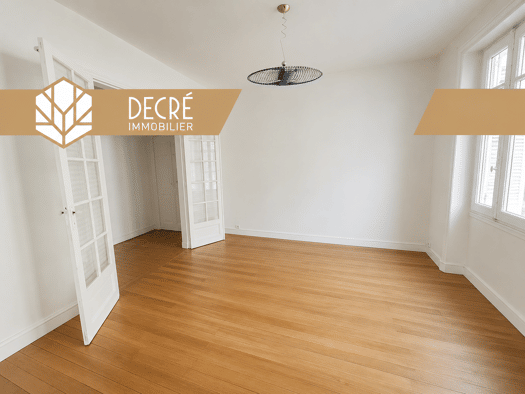 Appartement à vendre 273 000 € 4 pièces 1 chambre 66 m² 1er étage Viarme Nantes 44000