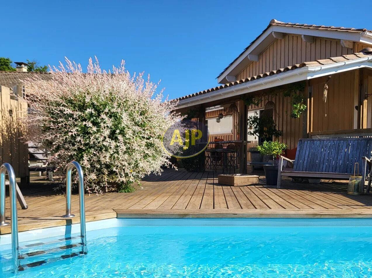 Maison à vendre, 105m², VENDAYS MONTALIVET