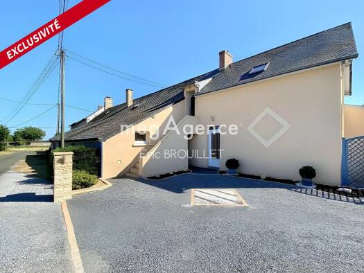 Maison à vendre 380 000 € 7 pièces 5 chambres 205 m² 5 150 m² de terrain Saint-Georges-sur-Loire 49170