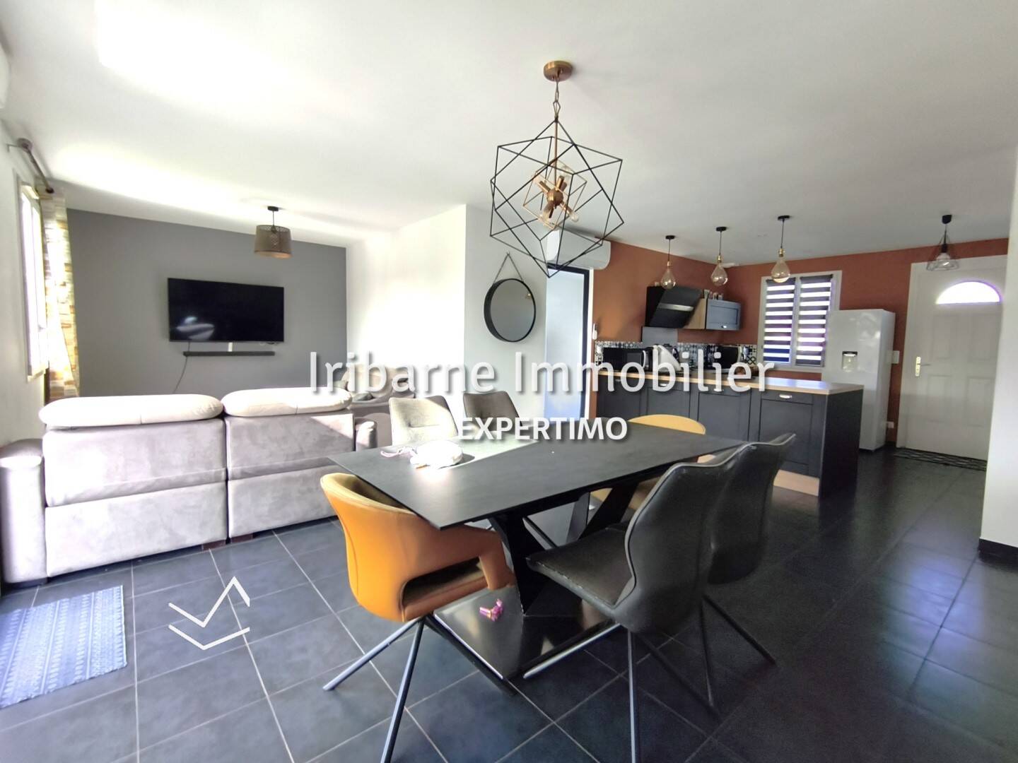 Maison à vendre, 93m², SAINT GEORGES DES COTEAUX